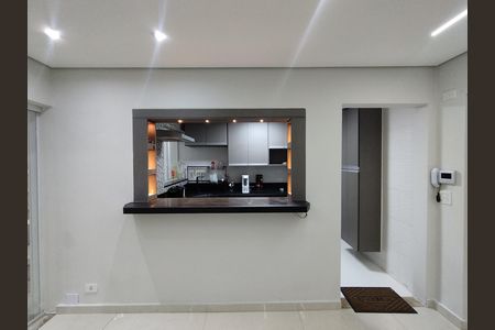 Sala  de casa à venda com 4 quartos, 221m² em Bosque da Saúde, São Paulo