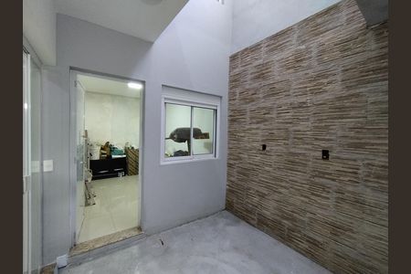 Casa para alugar com 221m², 4 quartos e 2 vagas Casa para alugar com 221m², 4 quartos e 2 vagasÁrea de Serviço