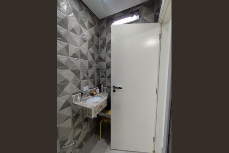 Casa para alugar com 221m², 4 quartos e 2 vagas Casa para alugar com 221m², 4 quartos e 2 vagasBanheiro - torneira