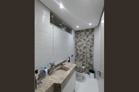 Casa para alugar com 221m², 4 quartos e 2 vagas Casa para alugar com 221m², 4 quartos e 2 vagasLavabo
