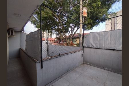 Casa para alugar com 221m², 4 quartos e 2 vagas Casa para alugar com 221m², 4 quartos e 2 vagasVaranda da Suíte