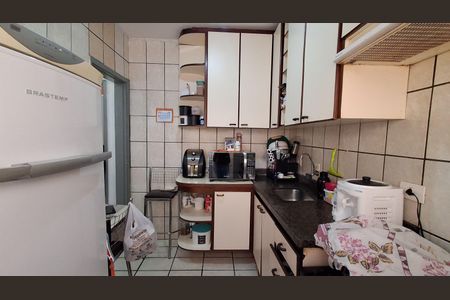 Apartamento à venda com 56m², 2 quartos e sem vaga Apartamento à venda com 56m², 2 quartos e sem vagaCozinha