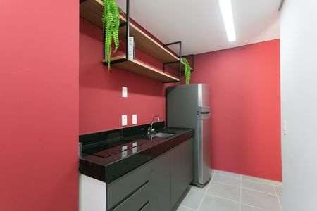 Apartamento para alugar com 38m², 2 quartos e sem vaga Apartamento para alugar com 38m², 2 quartos e sem vagaÁrea comum - Salão de Festas