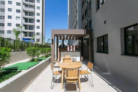 Apartamento para alugar com 38m², 2 quartos e sem vaga Apartamento para alugar com 38m², 2 quartos e sem vagaÁrea comum - Churrasqueira