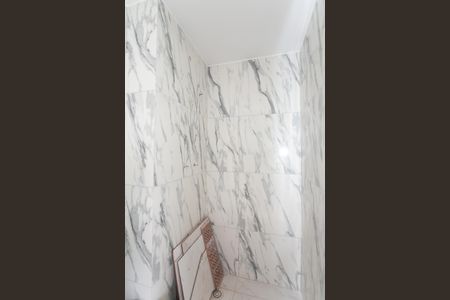 Apartamento para alugar com 38m², 2 quartos e sem vaga Apartamento para alugar com 38m², 2 quartos e sem vagaBanheiro