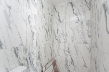 Apartamento para alugar com 38m², 2 quartos e sem vaga Apartamento para alugar com 38m², 2 quartos e sem vagaBanheiro