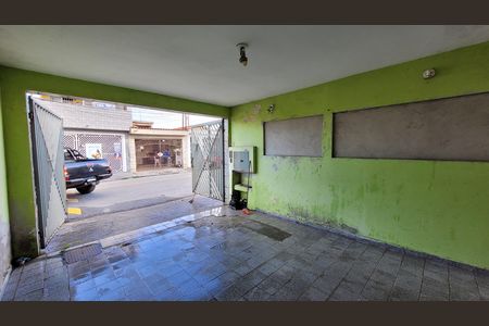 Casa para alugar com 106m², 2 quartos e 2 vagas Casa para alugar com 106m², 2 quartos e 2 vagasGaragem