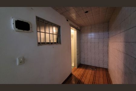 Casa para alugar com 106m², 2 quartos e 2 vagas Casa para alugar com 106m², 2 quartos e 2 vagasSuite