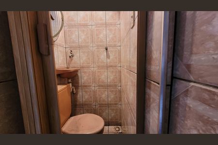 Casa para alugar com 106m², 2 quartos e 2 vagas Casa para alugar com 106m², 2 quartos e 2 vagasBanheiro serviço