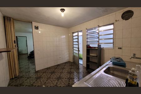 Casa para alugar com 106m², 2 quartos e 2 vagas Casa para alugar com 106m², 2 quartos e 2 vagasCozinha