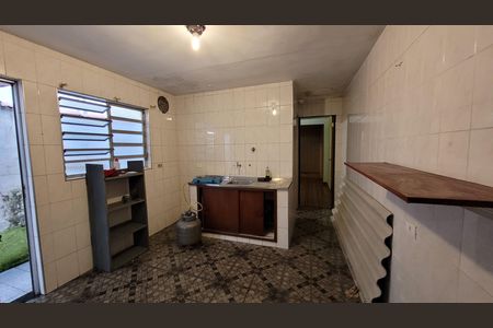 Casa para alugar com 106m², 2 quartos e 2 vagas Casa para alugar com 106m², 2 quartos e 2 vagasCozinha