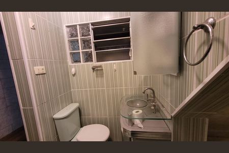 Casa para alugar com 106m², 2 quartos e 2 vagas Casa para alugar com 106m², 2 quartos e 2 vagasBanheiro suite