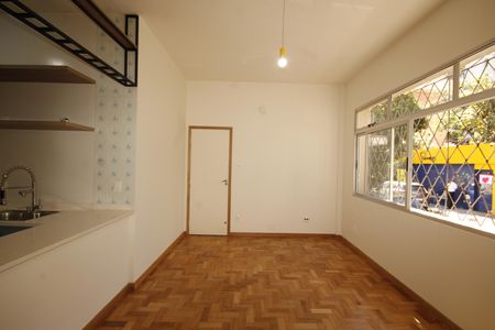 Apartamento à venda com 115m², 3 quartos e 1 vagasala