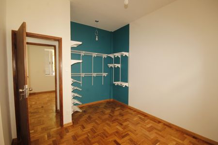 Apartamento à venda com 115m², 3 quartos e 1 vagaquarto 3