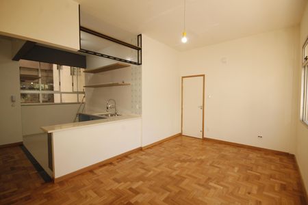 Apartamento à venda com 115m², 3 quartos e 1 vagasala