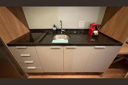 Studio à venda com 28m², 1 quarto e sem vaga