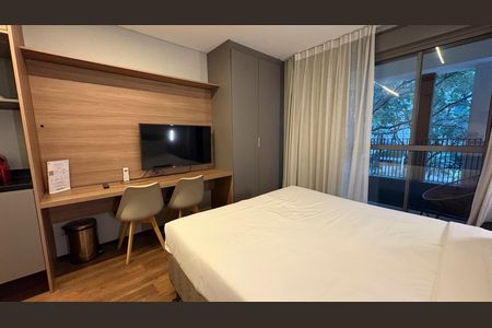 Studio à venda com 28m², 1 quarto e sem vaga