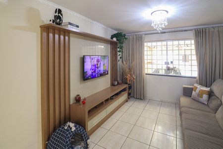 Casa à venda com 3 quartos, 180m² em Jardim Virginia Bianca, São Paulo