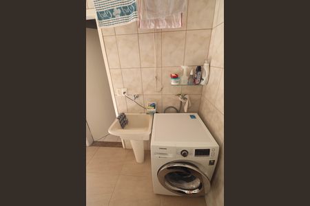 Casa à venda com 180m², 3 quartos e 2 vagas