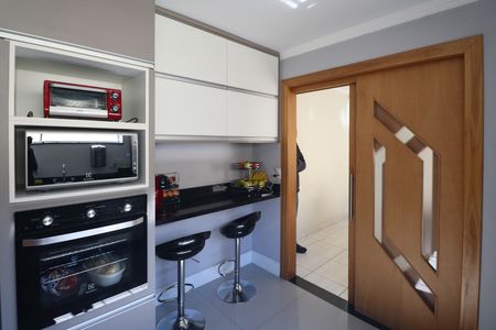 Casa à venda com 180m², 3 quartos e 2 vagas