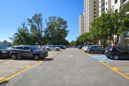 Apartamento à venda com 50m², 2 quartos e 1 vaga Apartamento à venda com 50m², 2 quartos e 1 vagaESTACIONAMENTO