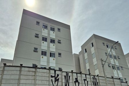 Apartamento à venda com 42m², 2 quartos e 1 vaga Apartamento à venda com 42m², 2 quartos e 1 vagaFachada do Prédio