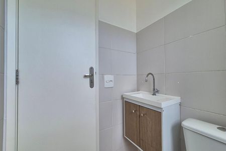 Apartamento à venda com 42m², 2 quartos e 1 vaga Apartamento à venda com 42m², 2 quartos e 1 vagaBanheiro