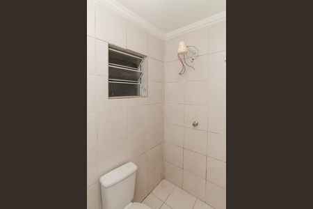 Banheiro de apartamento para alugar com 1 quarto, 38m² em Parque Vitoria, São Paulo