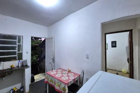 Cozinha de casa à venda com 2 quartos, 50m² em Parque Santa Bárbara, Campinas