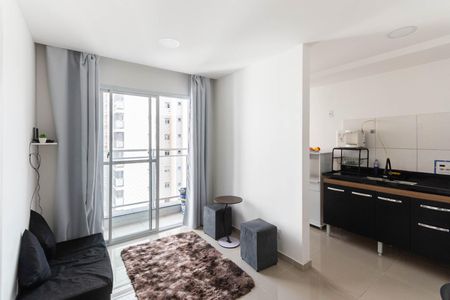 Sala de apartamento para alugar com 1 quarto, 35m² em Santo Cristo, Rio de Janeiro