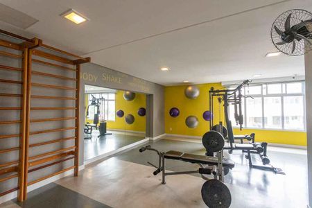 Apartamento à venda com 50m², 2 quartos e 1 vaga Apartamento à venda com 50m², 2 quartos e 1 vagaÁrea comum - Academia