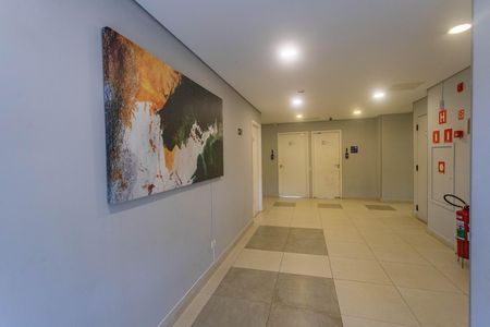 Apartamento à venda com 50m², 2 quartos e 1 vaga Apartamento à venda com 50m², 2 quartos e 1 vagaHall de entrada