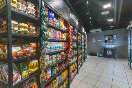 Apartamento à venda com 50m², 2 quartos e 1 vaga Apartamento à venda com 50m², 2 quartos e 1 vagaMinimercado