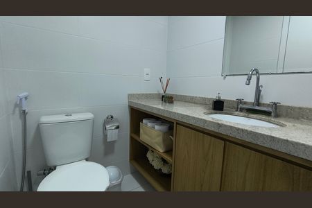 Apartamento para alugar com 83m², 3 quartos e 1 vaga Apartamento para alugar com 83m², 3 quartos e 1 vagaBanheiro Social
