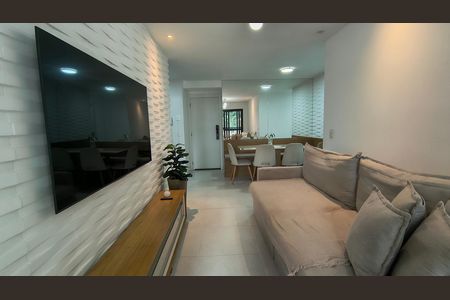 Sala de apartamento para alugar com 3 quartos, 83m² em Recreio dos Bandeirantes, Rio de Janeiro