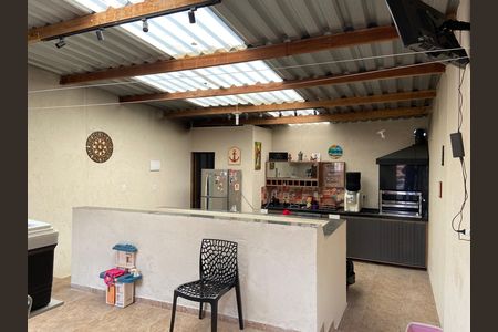 Casa à venda com 250m², 3 quartos e 1 vaga Casa à venda com 250m², 3 quartos e 1 vagaÁrea gourmet
