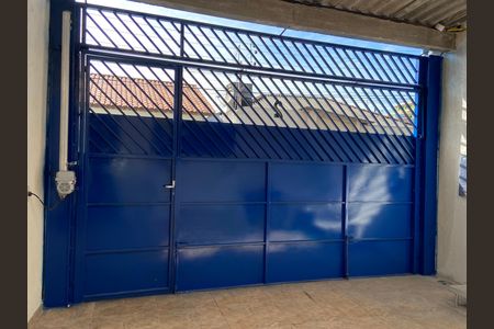 Casa à venda com 250m², 3 quartos e 1 vaga Casa à venda com 250m², 3 quartos e 1 vagaGaragem
