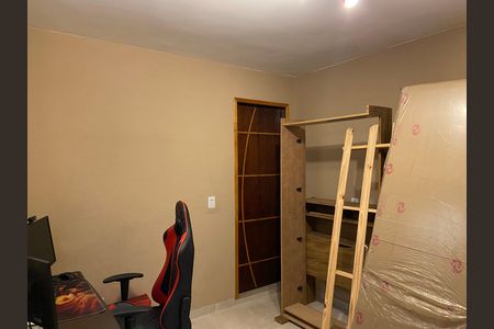 Casa à venda com 250m², 3 quartos e 1 vaga Casa à venda com 250m², 3 quartos e 1 vagaSuíte