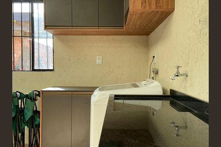 Casa à venda com 250m², 3 quartos e 1 vaga Casa à venda com 250m², 3 quartos e 1 vagaÁrea de Serviço