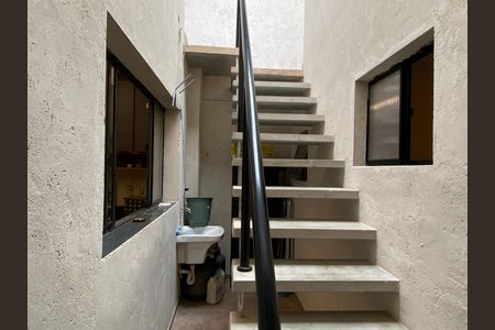 Casa à venda com 250m², 3 quartos e 1 vaga Casa à venda com 250m², 3 quartos e 1 vagaÁrea de Serviço 2