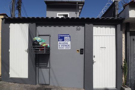 Apartamento para alugar com 38m², 1 quarto e sem vaga Apartamento para alugar com 38m², 1 quarto e sem vagaFachada / Placa