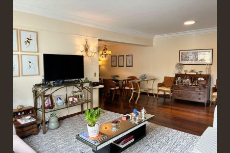 Apartamento à venda com 138m², 3 quartos e 2 vagas Apartamento à venda com 138m², 3 quartos e 2 vagasSala
