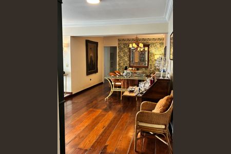 Apartamento à venda com 138m², 3 quartos e 2 vagas Apartamento à venda com 138m², 3 quartos e 2 vagasSala