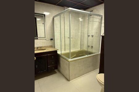 Apartamento à venda com 138m², 3 quartos e 2 vagas Apartamento à venda com 138m², 3 quartos e 2 vagasBanheiro