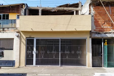 Casa à venda com 180m², 3 quartos e 2 vagas