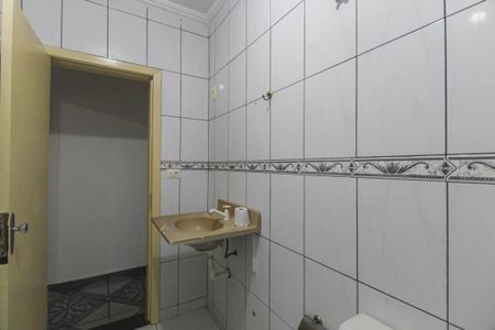 Casa à venda com 180m², 3 quartos e 2 vagas Casa à venda com 180m², 3 quartos e 2 vagasBanheiro
