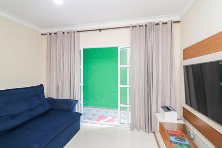 Sala de casa para alugar com 2 quartos, 65m² em Vila Santa Ines, São Paulo