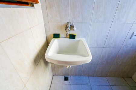 Apartamento para alugar com 70m², 3 quartos e 1 vagaÁrea de serviço
