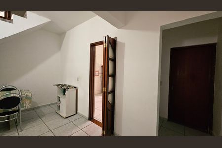 Casa à venda com 218m², 3 quartos e 2 vagas