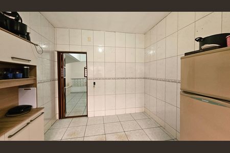 Casa à venda com 218m², 3 quartos e 2 vagas